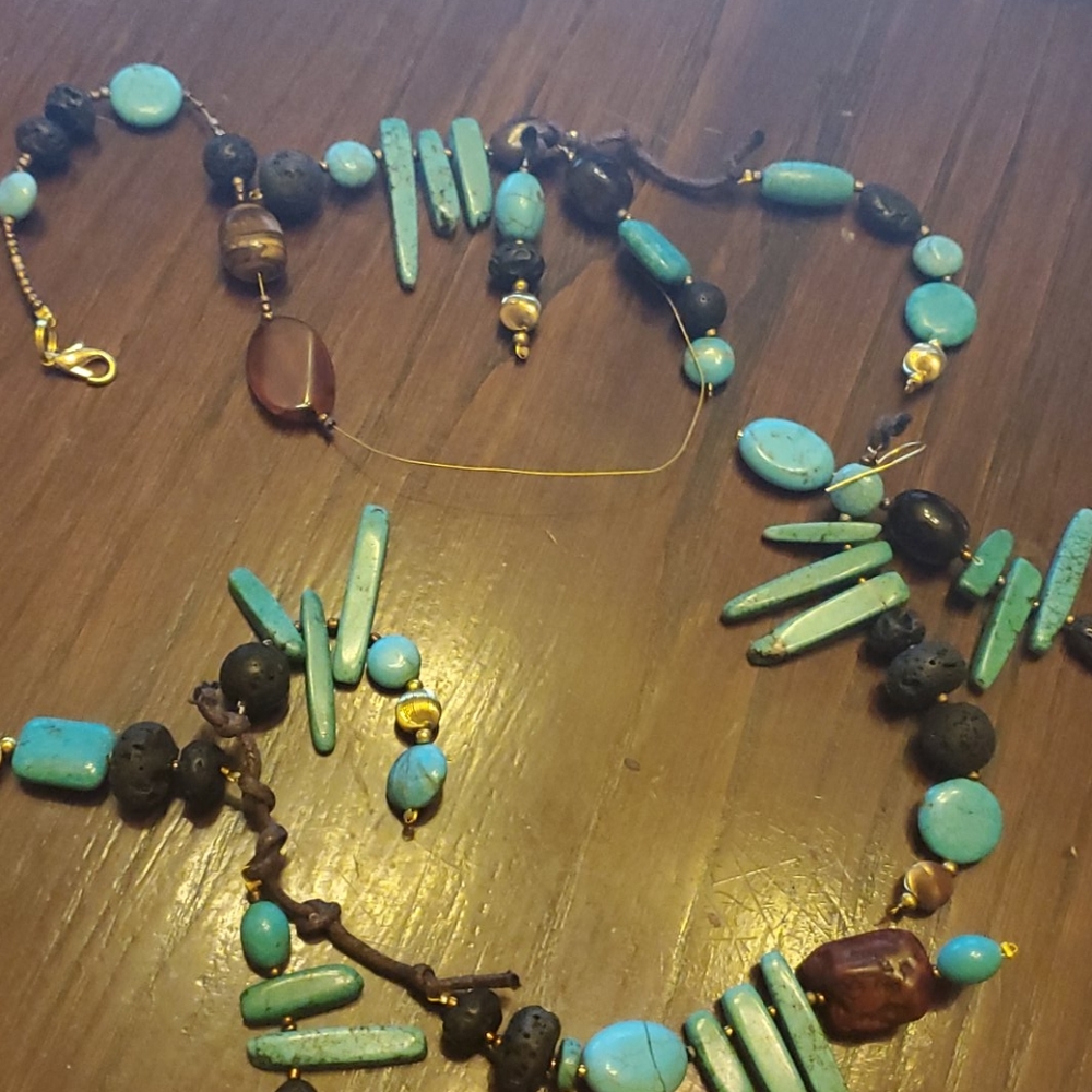 Handmade Turquoise Jasper Natural Stone Necklace - Picture 9 of 12